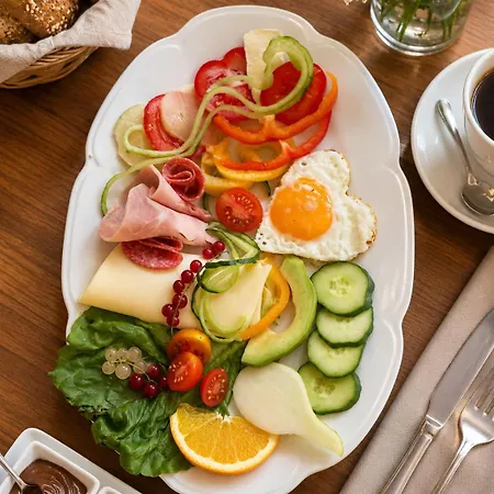 Yfb Pension Weisse Rose I Zentral Gelegen Guest house 3*