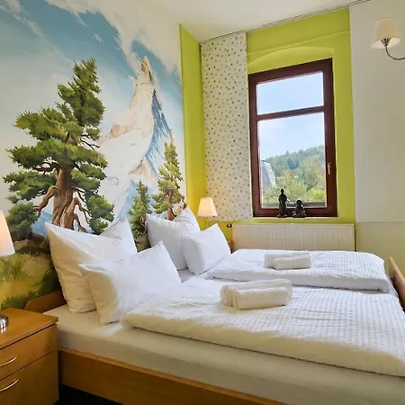 Guest house Yfb Pension Weisse Rose I Zentral Gelegen