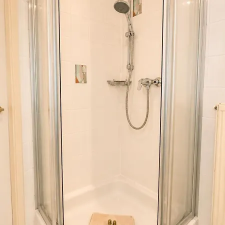 Guest house Yfb Pension Weisse Rose I Zentral Gelegen 3*
